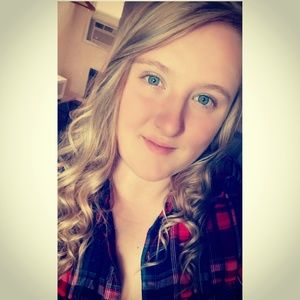 Meet your Posher, Kaitlin